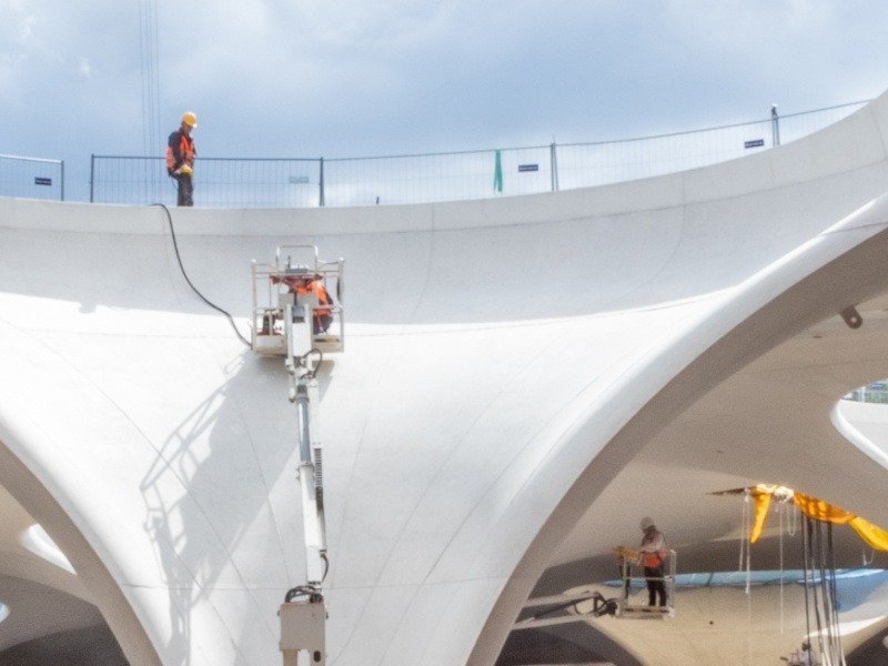 Grossprojekt Sichtbeton Kosmetik Schutz Farbanpassung
