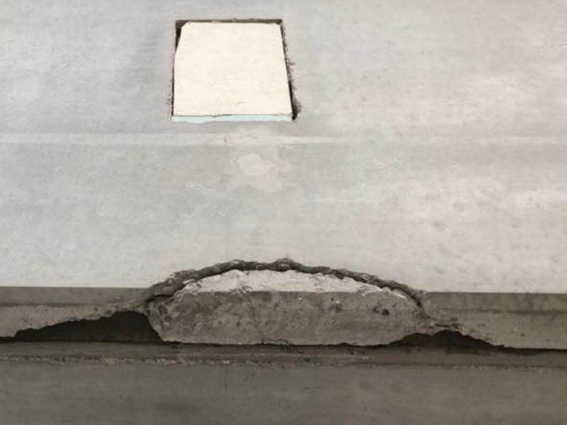 sichtbeton-schaden-kantenschaden-abplatzung-kantenausbruch-800×600-1.jpg